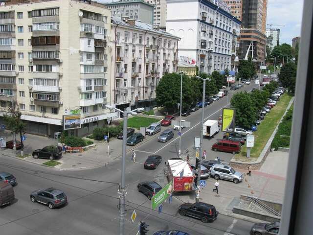 Апартаменты Квартира по улице Большая Васильковская, 101 Киев-44